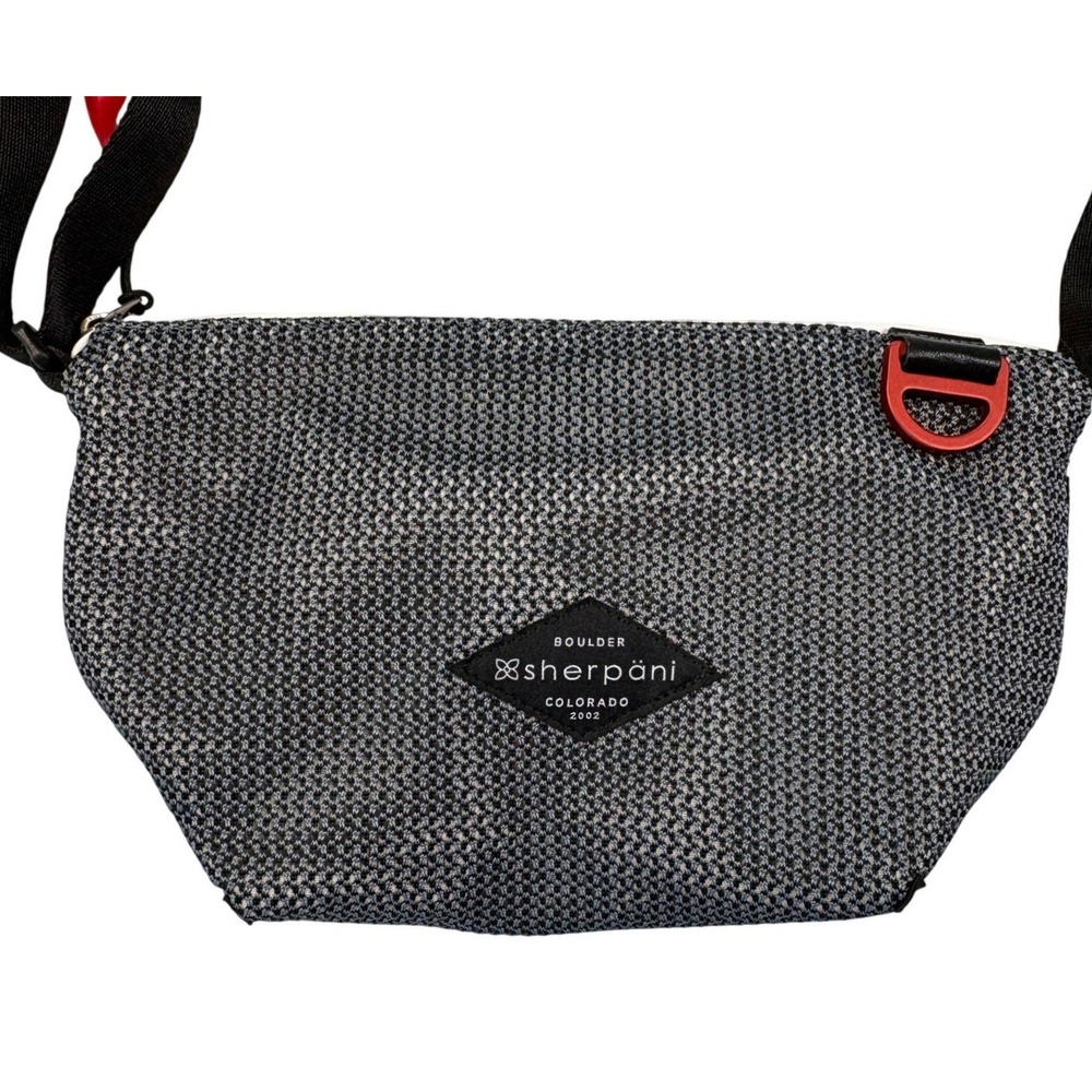 Sherpani Demi Crossbody Bag Grey Black Knit Sporty Travel Purse Red Accents